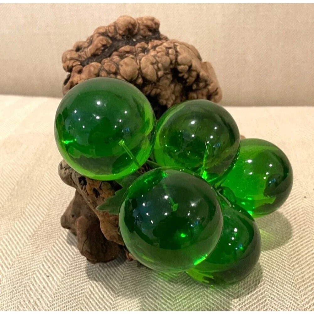 RARE Vintage Large Green Lucite Grape Cluster on Driftwood Burl Wood 8